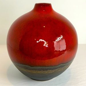 Gorgeous Red/Black Crate&Barrel Bud Vase